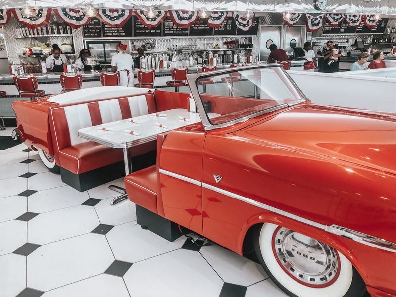 Sunliner Diner
