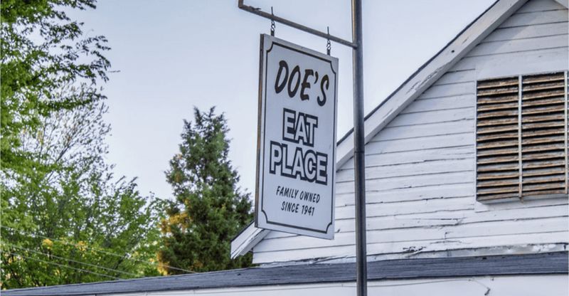 Doe’s Eat Place - Greenville