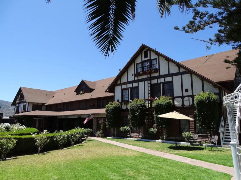 Glen Tavern Inn – Santa Paula