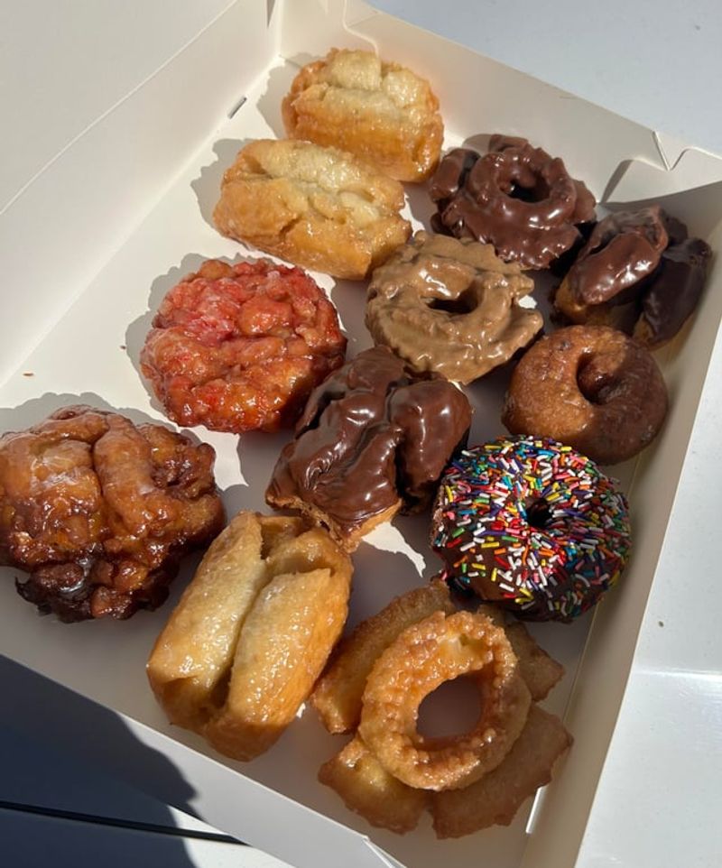 Dutch Donut Factory (Mesa)