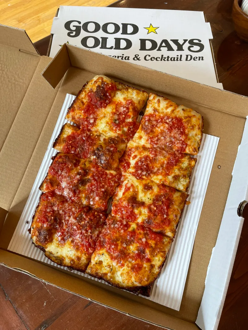 Good Old Days Pizzeria & Cocktail Den (Newtown)