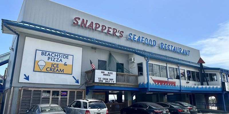 Snapper's Seafood — Biloxi