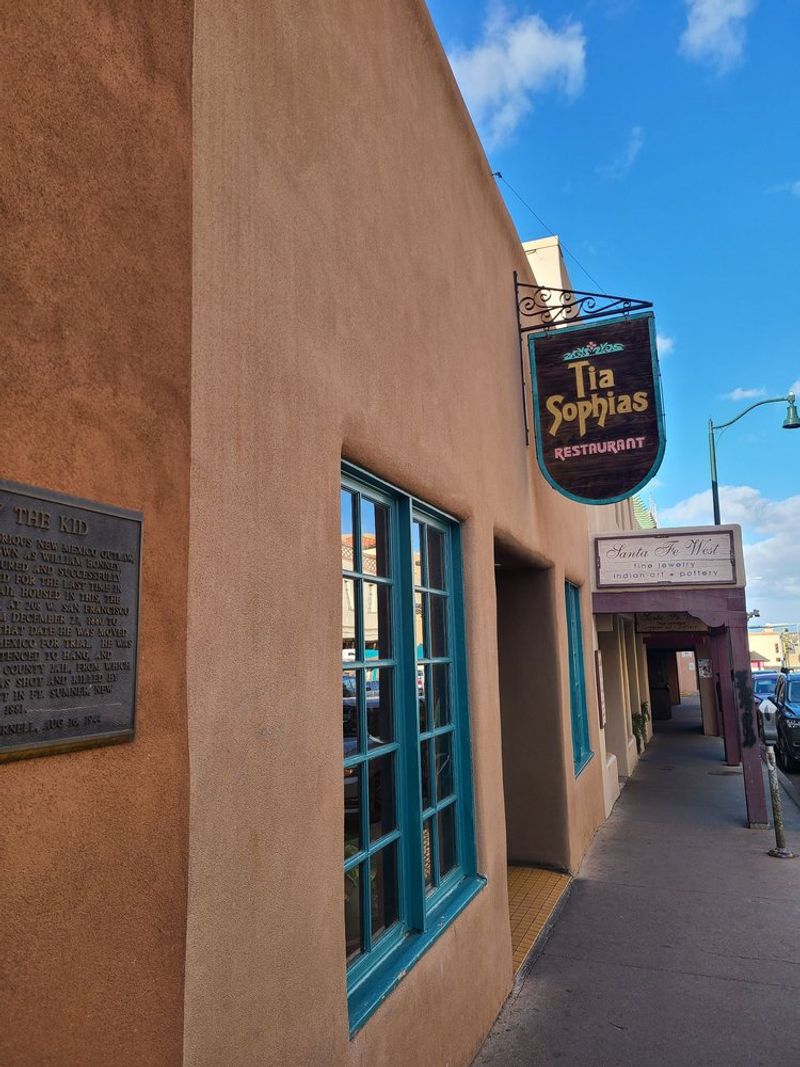 Tia Sophia's (Santa Fe, NM) — Bon Traveler