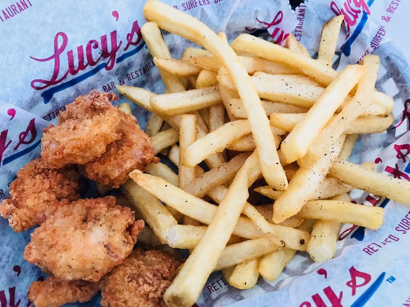 Lucy’s Retired Surfers Bar & Restaurant
