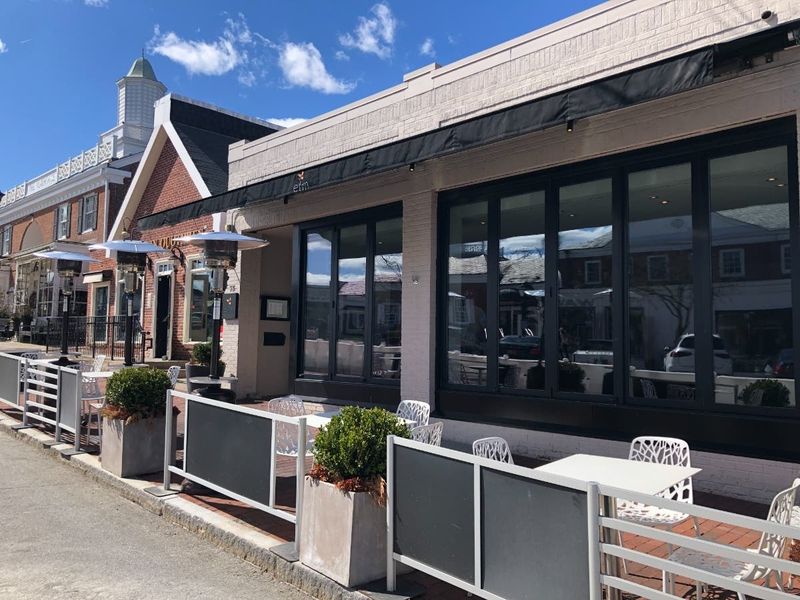 elm — New Canaan