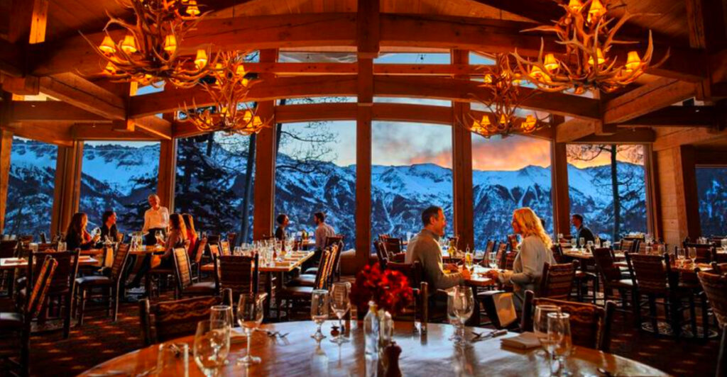 These 10 Colorado Mountain Restaurants Are the Coziest Spots This October
