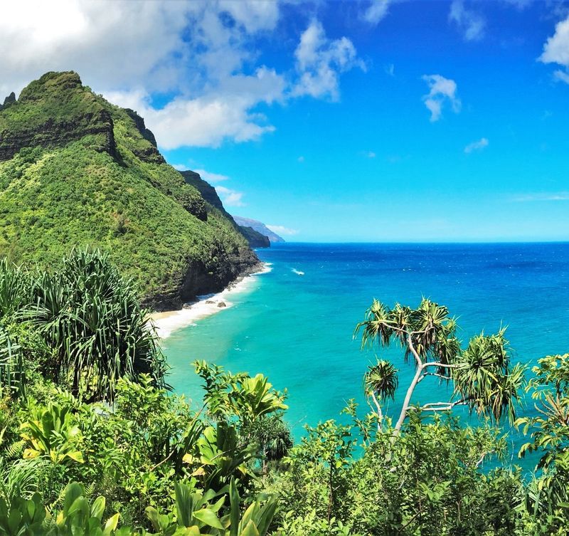 Kalalau Trail (to Hanakāpīʻai), Nā Pali Coast — Kauaʻi, Hawaiʻi