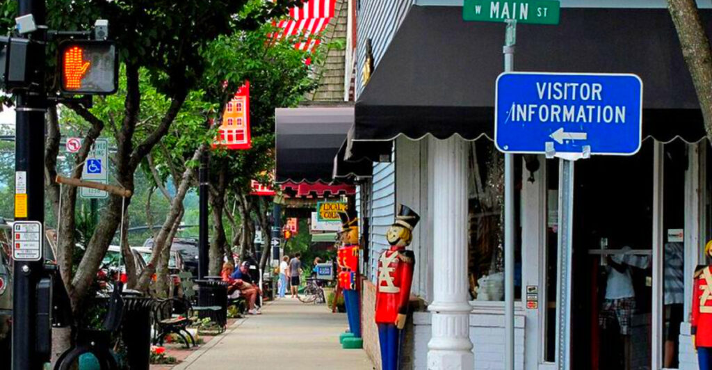 These 11 North Carolina Mountain Towns Rival Asheville – Without the Tourists