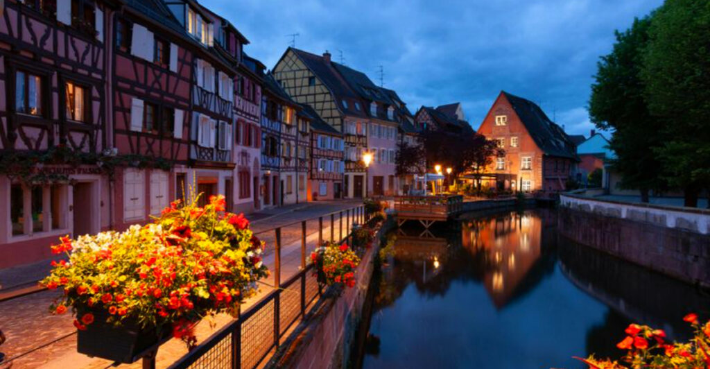 These 13 France Destinations Are Perfect for First-Time Travelers