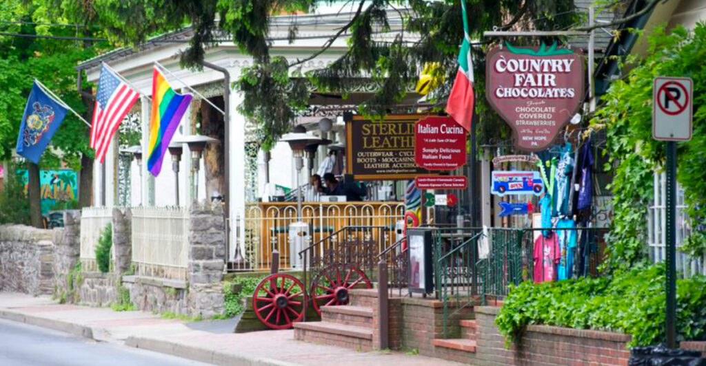 This Hidden Pennsylvania River Town Is Where Locals Escape For Peace, Art, And Relaxation