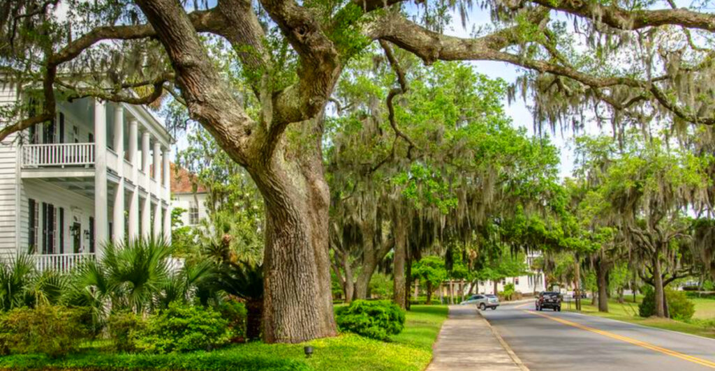 This Southern Seaside Haven Has the Most Photographed Street in America