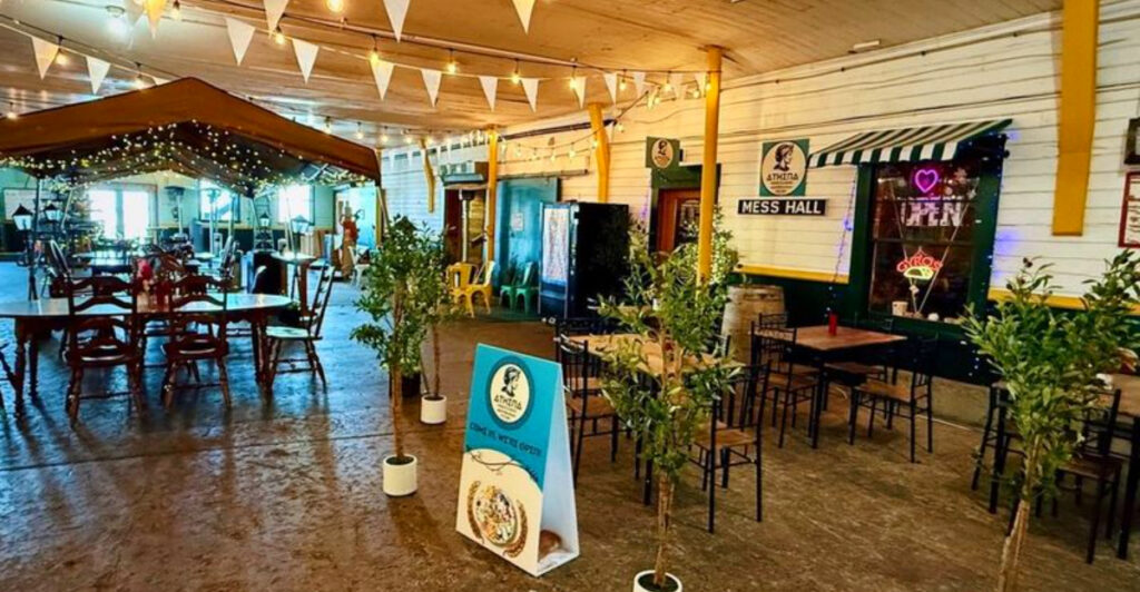 This Under-the-Radar Washington Bistro Pairs Fresh Salmon With Stunning Pacific Views