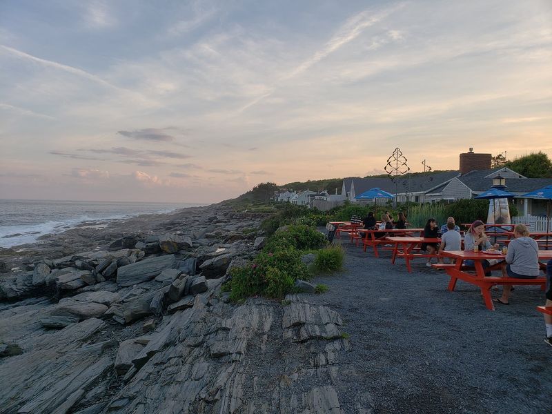 Two Lights Lobster Shack - Cape Elizabeth