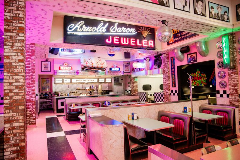 Corvette Diner (San Diego – Liberty Station)