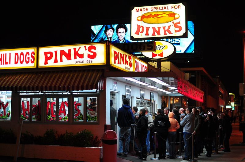 Pink's Hot Dogs — Los Angeles