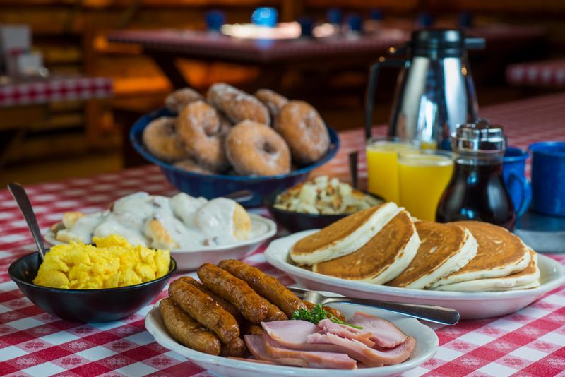 Paul Bunyan's Cook Shanty: Lumberjack-Sized Soul