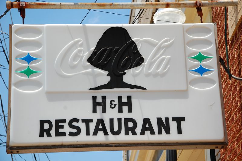 H&H Restaurant – Macon