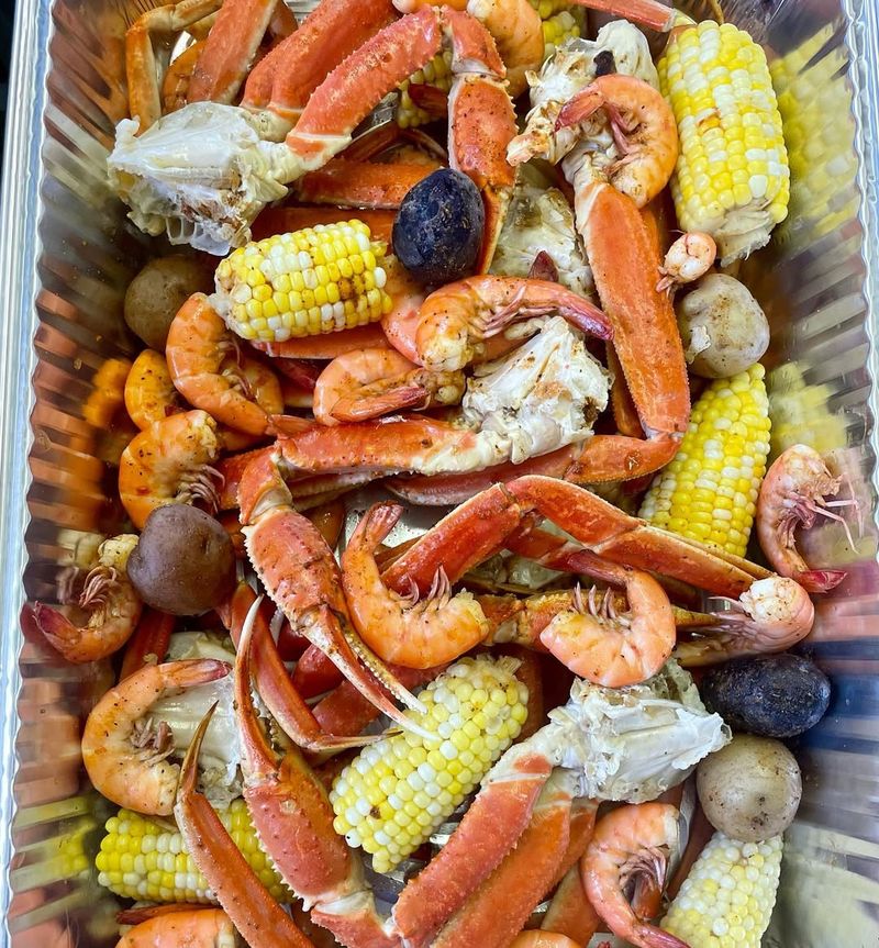 Harbor House Seafood Market (Hatteras)