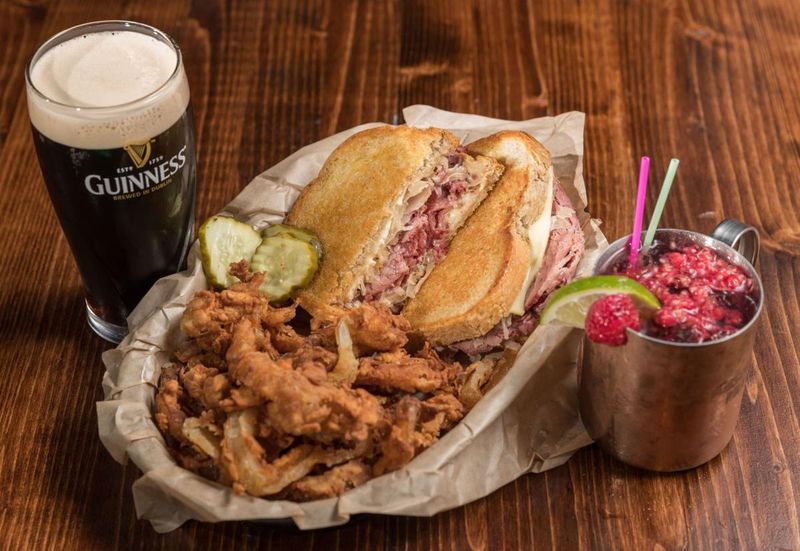 Paddy McGown’s Pub & Grill – Omaha