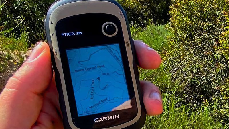 Garmin eTrex 32x Handheld GPS