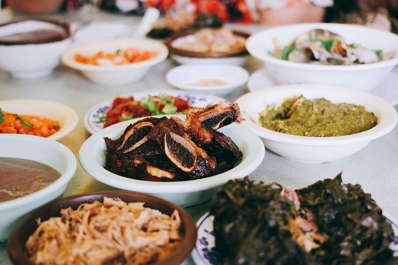 Helena’s Hawaiian Food
