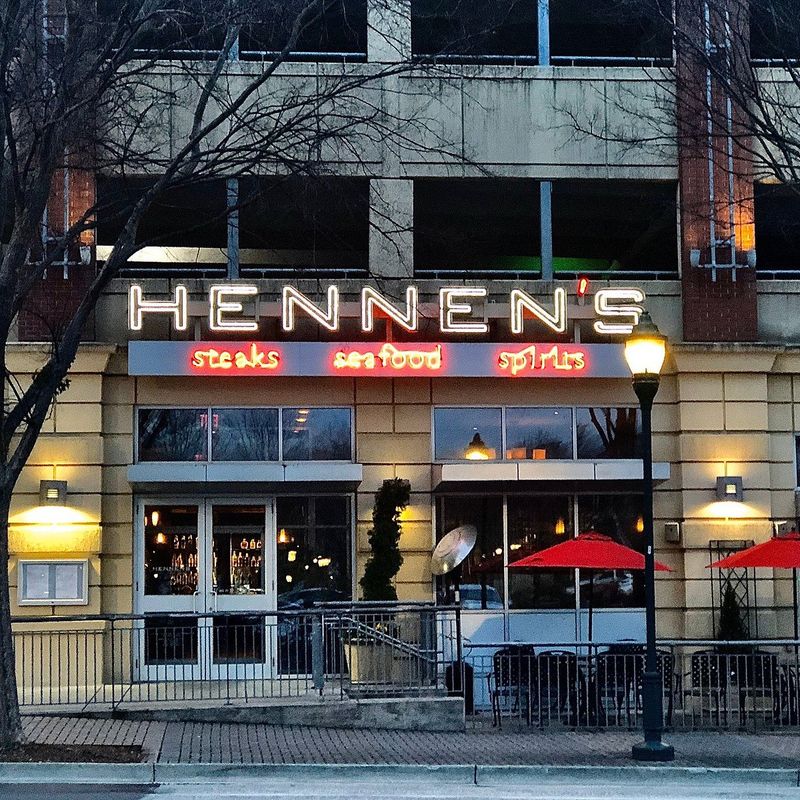 Hennen's (Chattanooga)