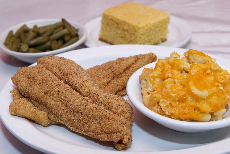 Mrs. Kitchen Soul Food Restaurant – Windcrest (San Antonio area)