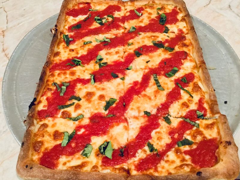 Bella Roma Bakery & Pizzeria (Midtown PSL)