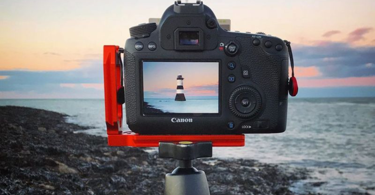 10 Best Cameras for Capturing Sunsets in 2025