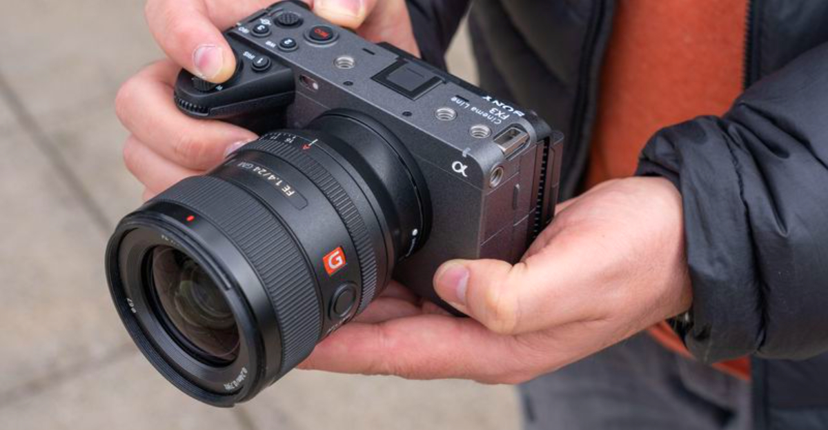 10 Cameras That Make Every Wedding Moment Look Cinematic