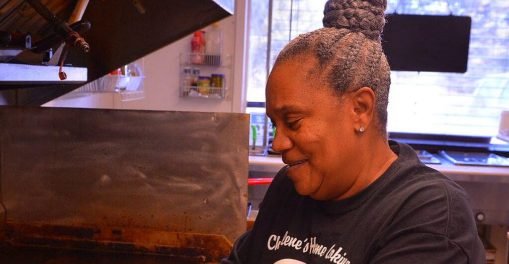 10 Hidden Soul Food Havens In South Carolina Locals Can’t Stop Talking About