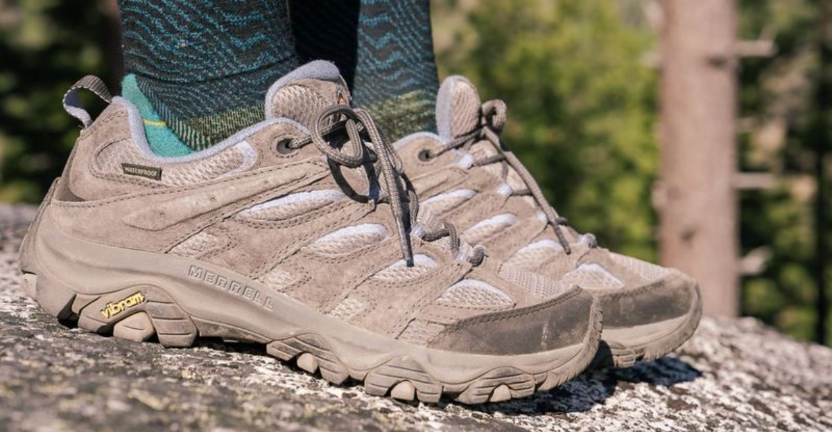 10 Waterproof Travel Shoes Perfect for Europe in 2025