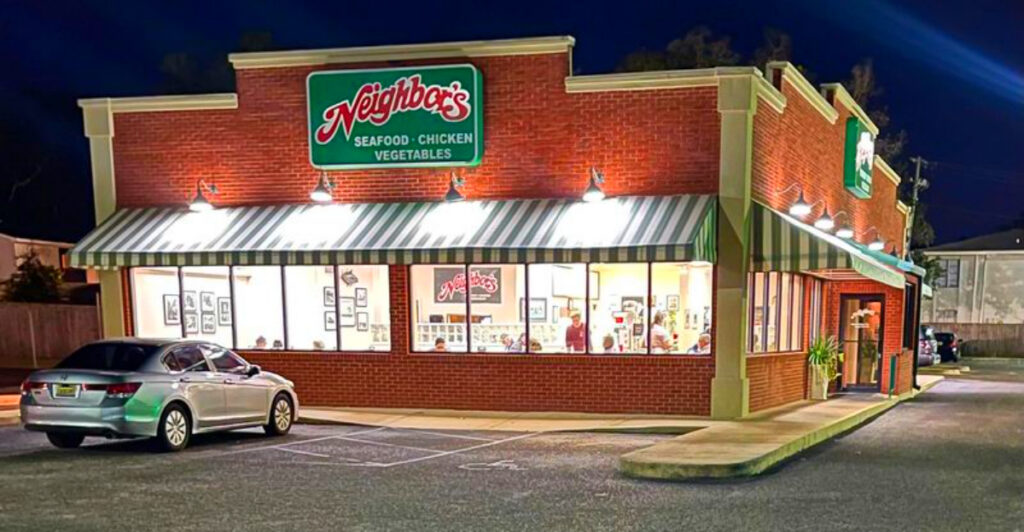 12 Alabama Fried Chicken Joints Still Serving 1950s Secret Recipes
