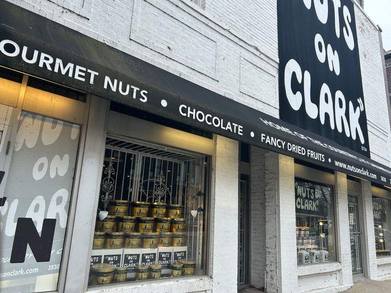 Nuts on Clark (Chicago)