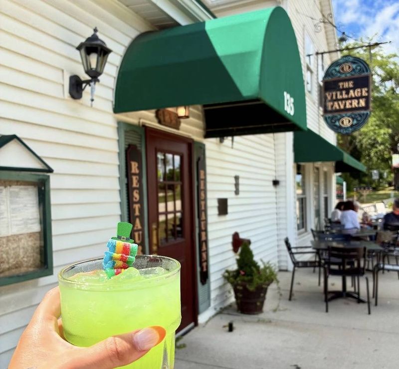 The Village Tavern – Long Grove