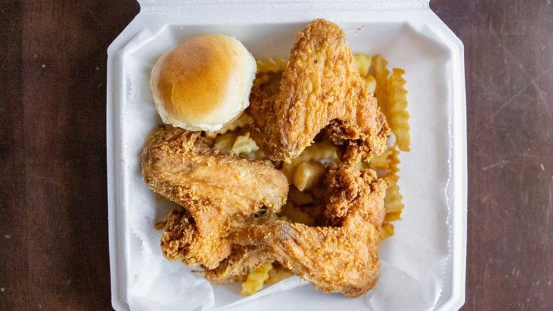 Son-Ja’s Soul Food (St. Louis)