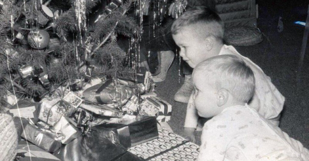 13 Holiday Traditions from the ’50s We Wish Would Come Back