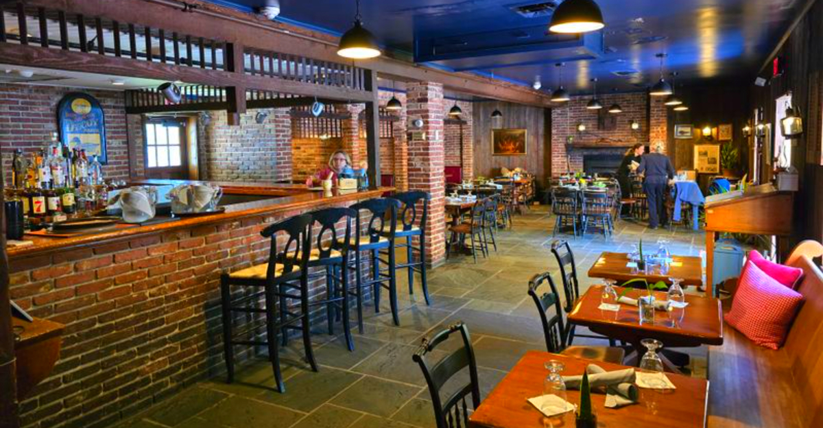 13 Maryland Restaurant Legends That Still Pack the House Every Single Night