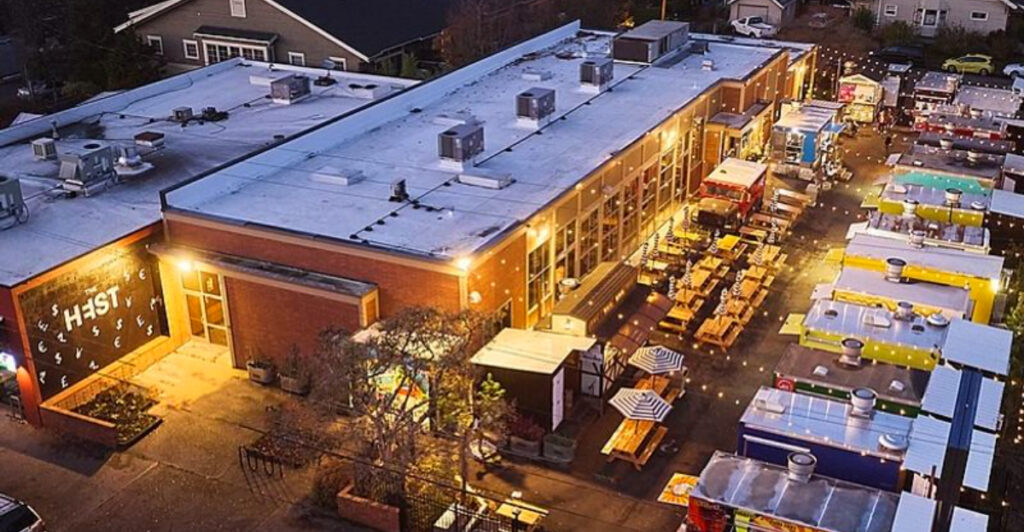 14 Best Portland Restaurants and Food Cart Pods Great for Large Groups
