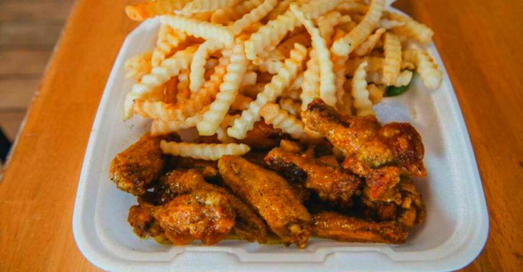 14 Georgia’s Best Lemon Pepper Wings Stops Worth the Drive