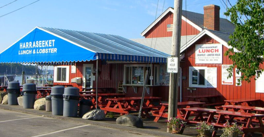 14 Iconic Seafood Shacks in Maine Every Foodie Should Visit