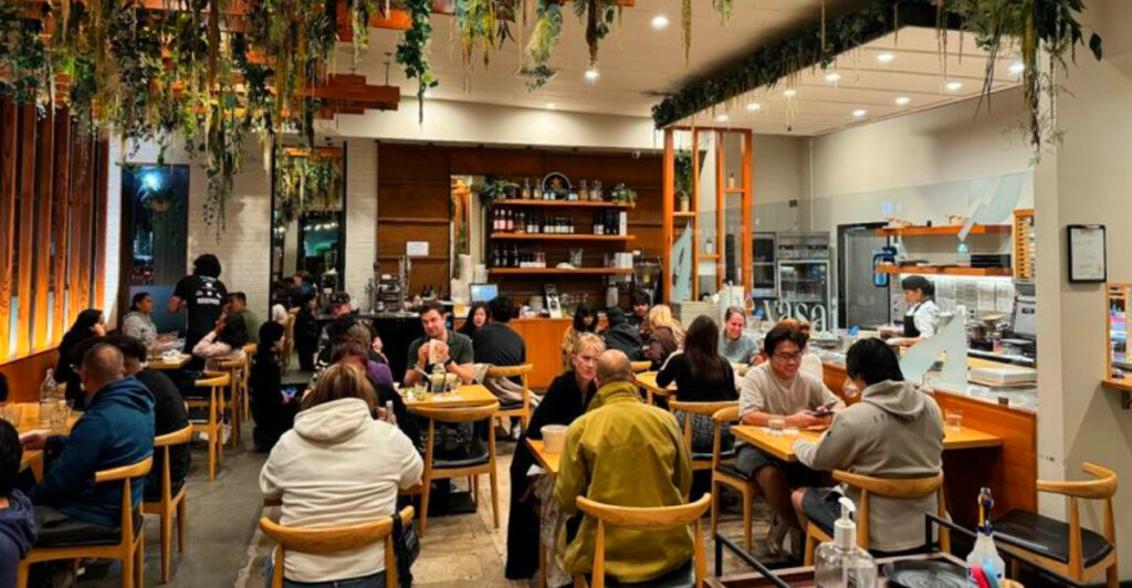 14 Must-Try Spots for Late-Night Dining in San Diego