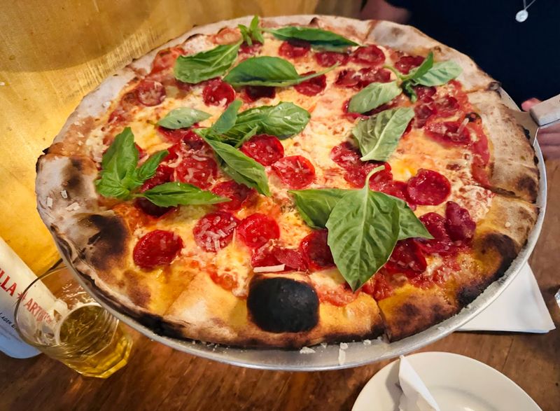 Lucali (Carroll Gardens, Brooklyn)