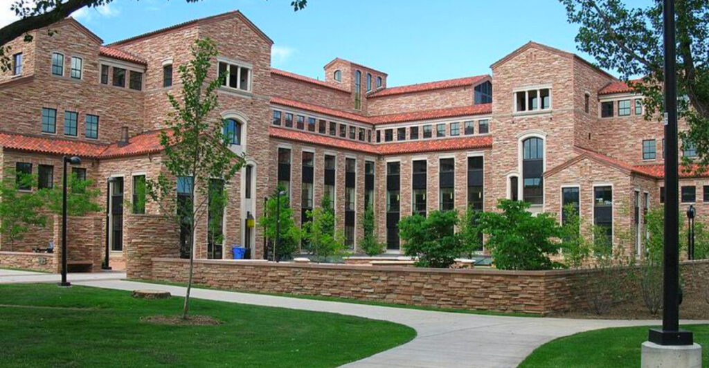 20 Beautiful U.S. Colleges Every Traveler Should See at Least Once