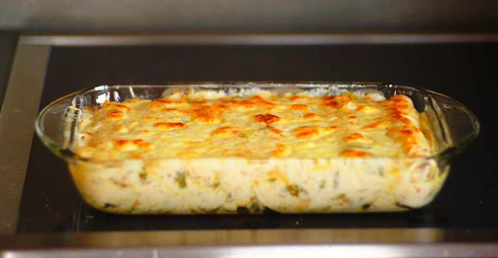 20 Casseroles That Fed Crowds on a Budget