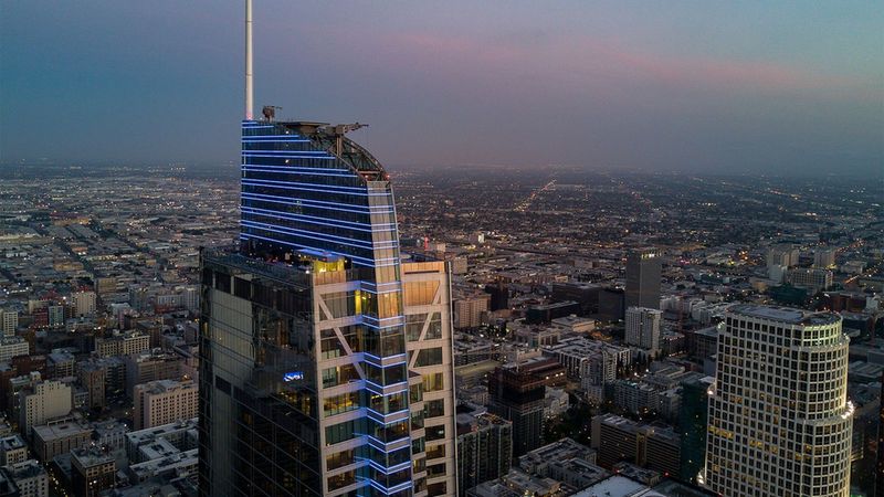 Wilshire Grand Center – Los Angeles, CA - 1,100 ft