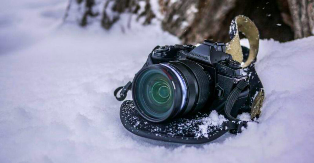 9 Cameras That Handle Snow and Ice Without Freezing Up