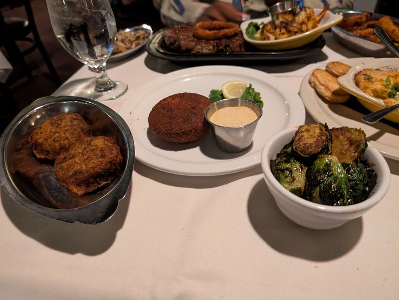 What’s Inside the Dip: Texture, Seasoning, Heat