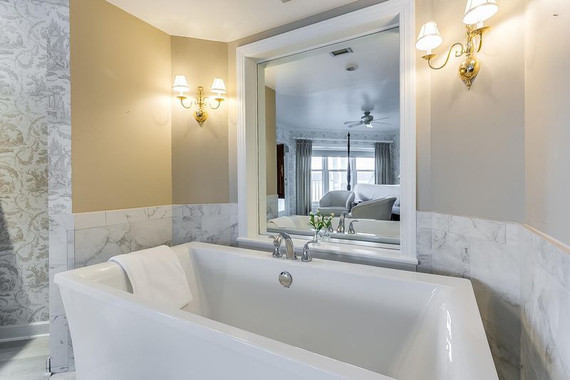 Luxury Resorts Made for Two