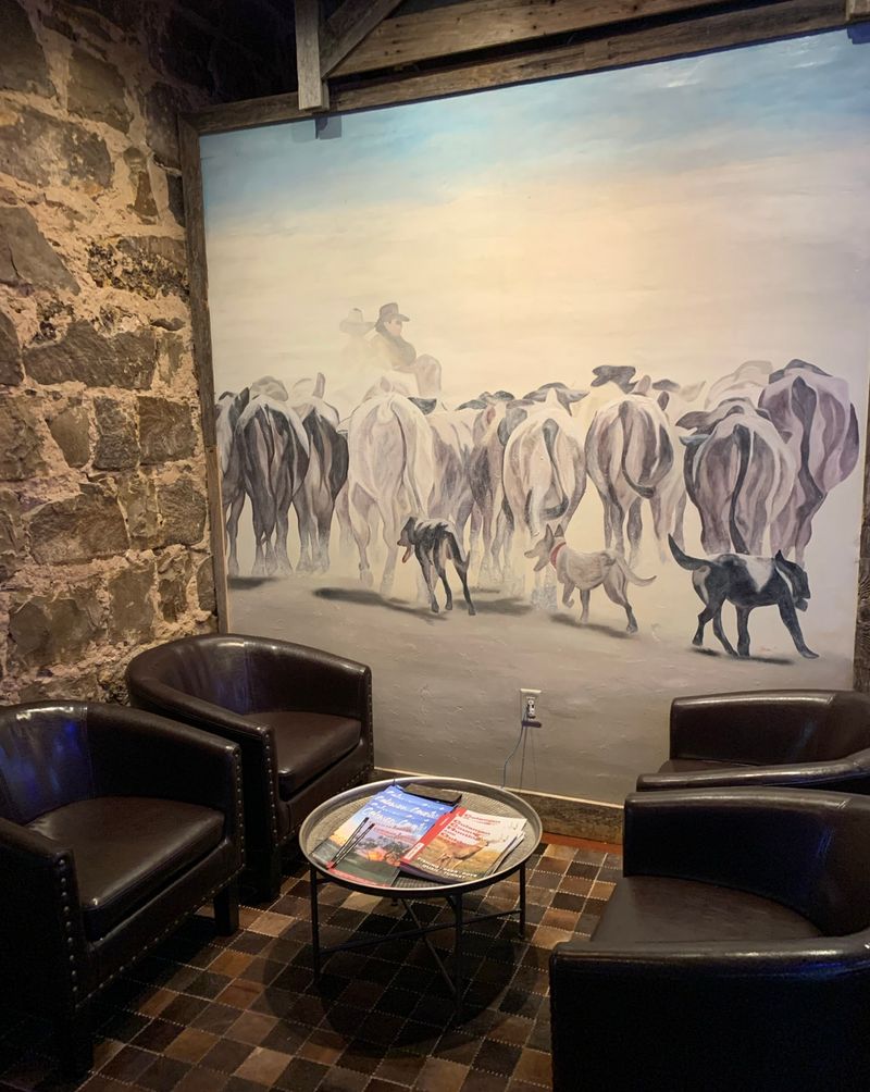 Handling Busy Nights Like Pros